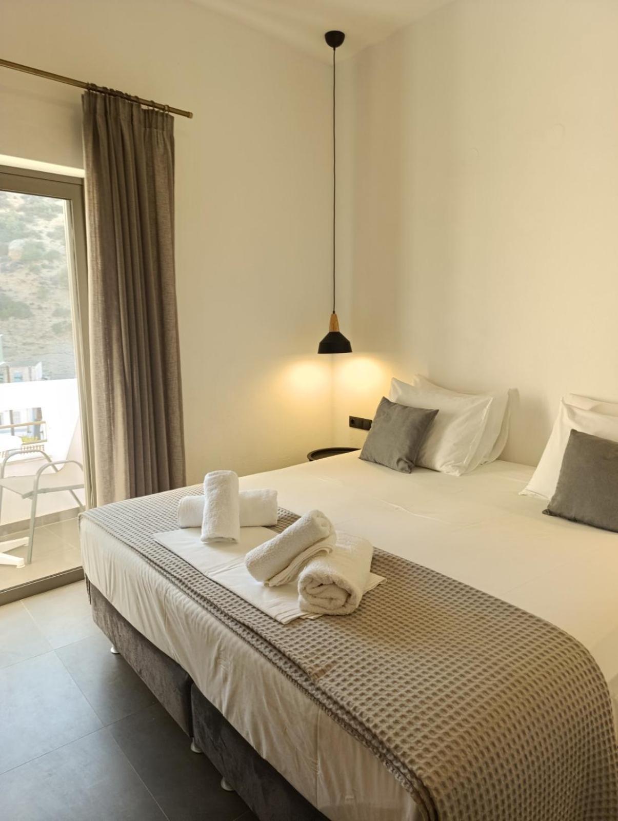 Lefka Ori - Agia Galini Apartment Room photo